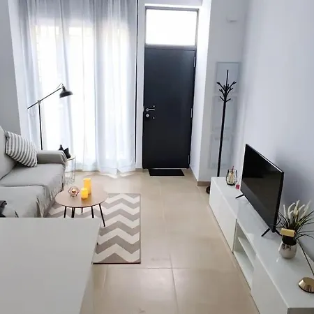 Estudio Moderno En Barrio Tipico Cordobes Apartment *